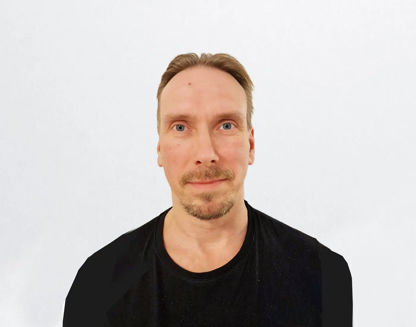 Juha Helminen – Nosto-ovi Jyväskylä juha helminen nosto-ovi jyväskylä